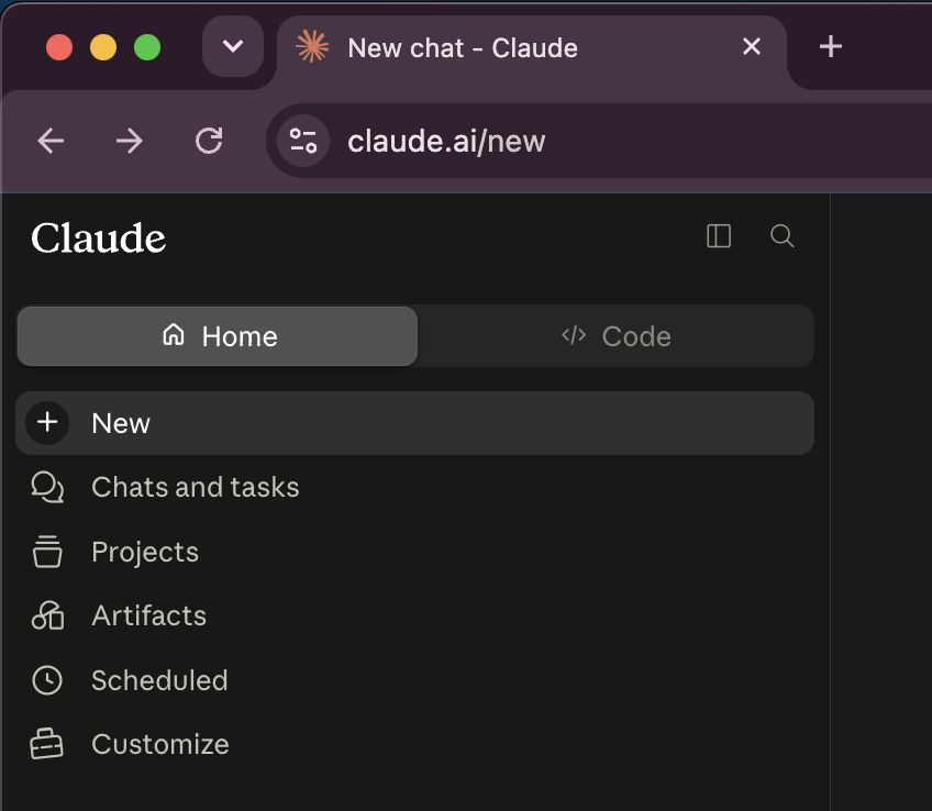 Sidebar Claude dengan menu Customize di bagian bawah daftar
